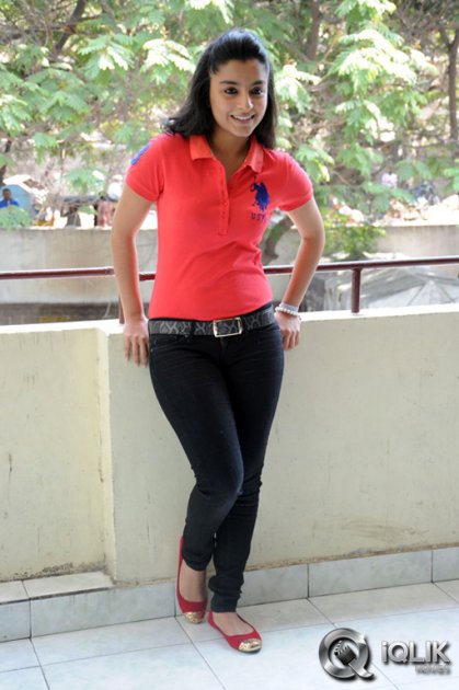 Alisha-Baig-at-Basanti-Movie-Audio-Success-Meet